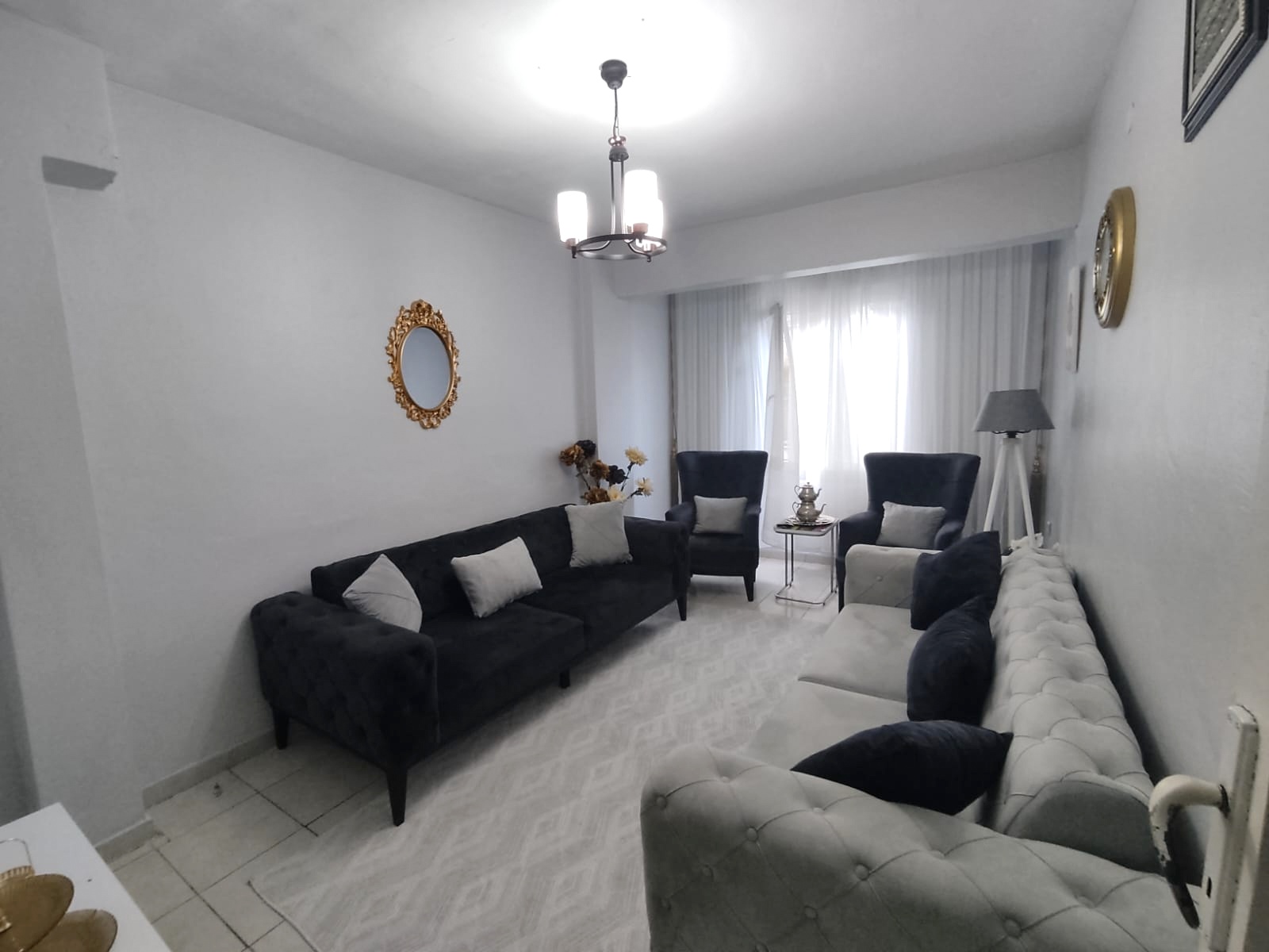 Göztepe Mah. Maslak cad. üzerinde Satılık 2+1 Daire